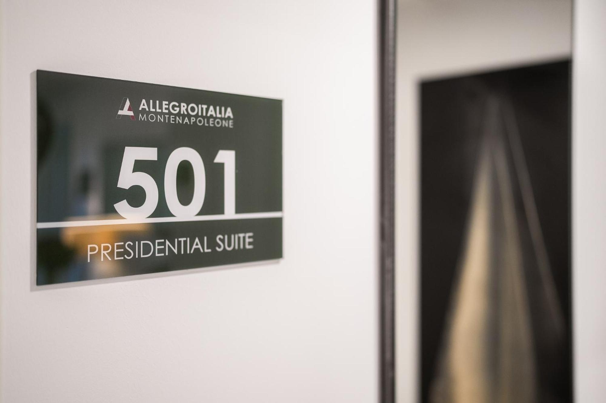Allegroitalia Penthouse Montenapoleone Mediolan Zewnętrze zdjęcie