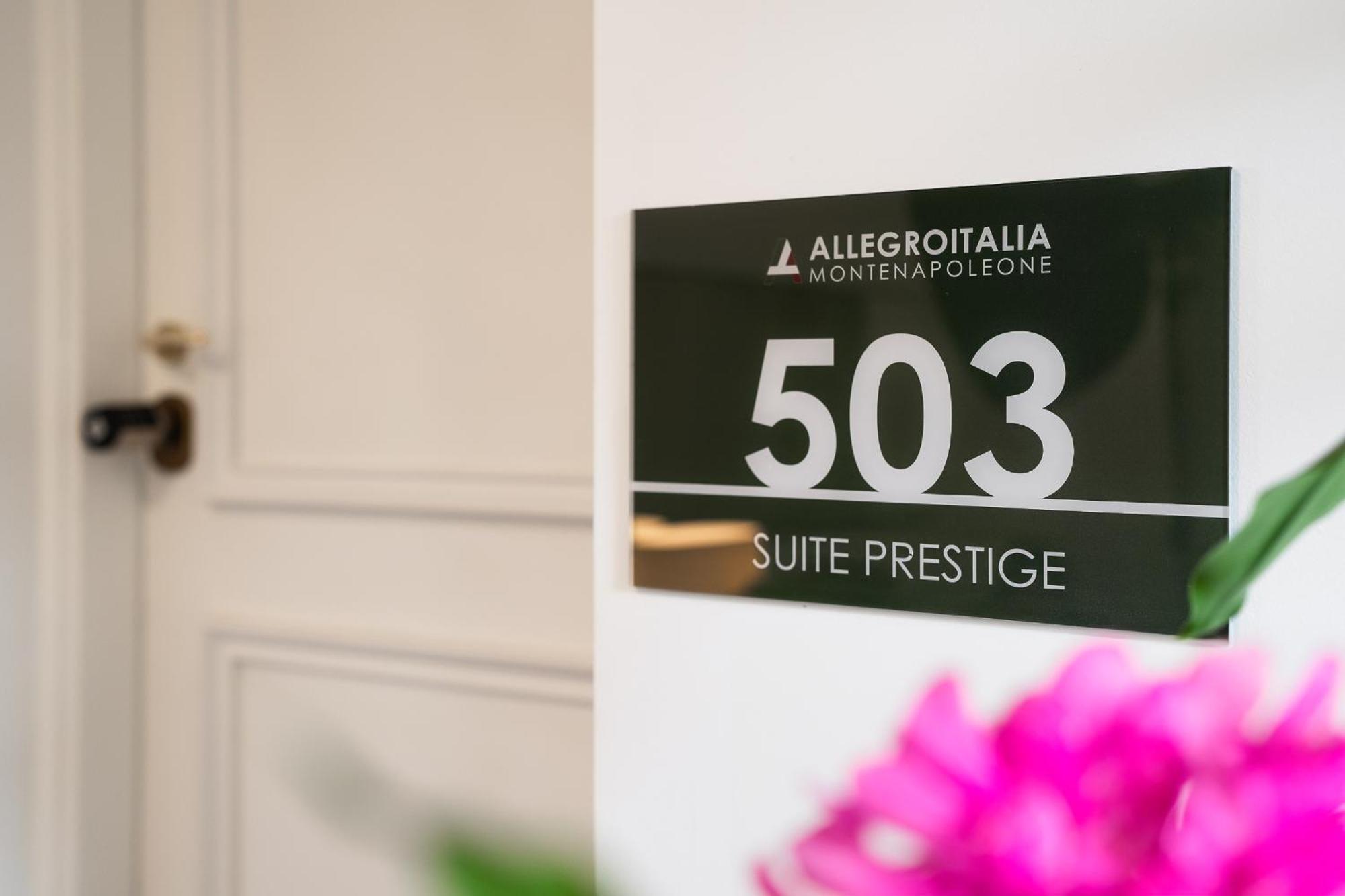 Allegroitalia Penthouse Montenapoleone Mediolan Zewnętrze zdjęcie